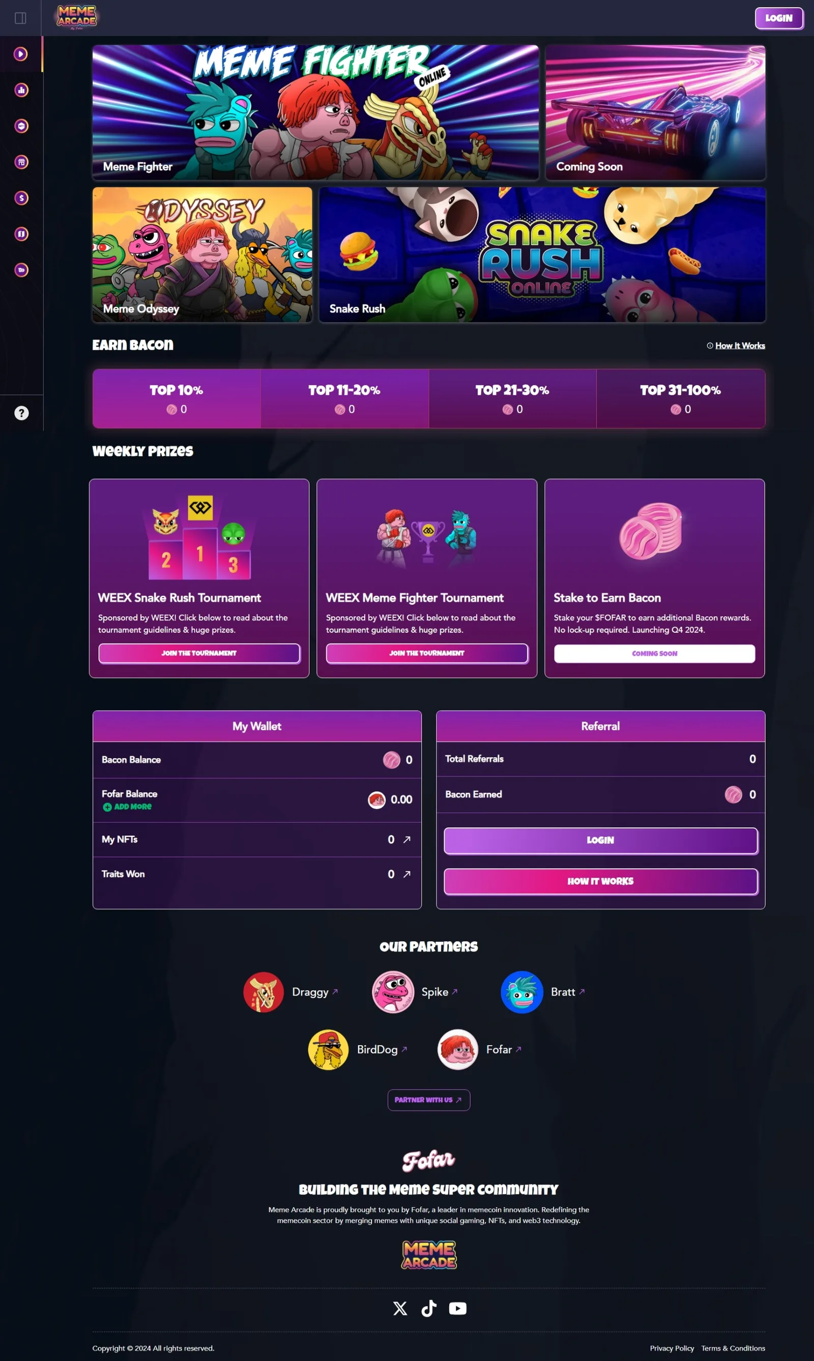 Arcade home dashboard with Meme Fighter, Meme Odyssey and Snake Rush game tiles above Earn Bacon reward tiers and weekly prizes