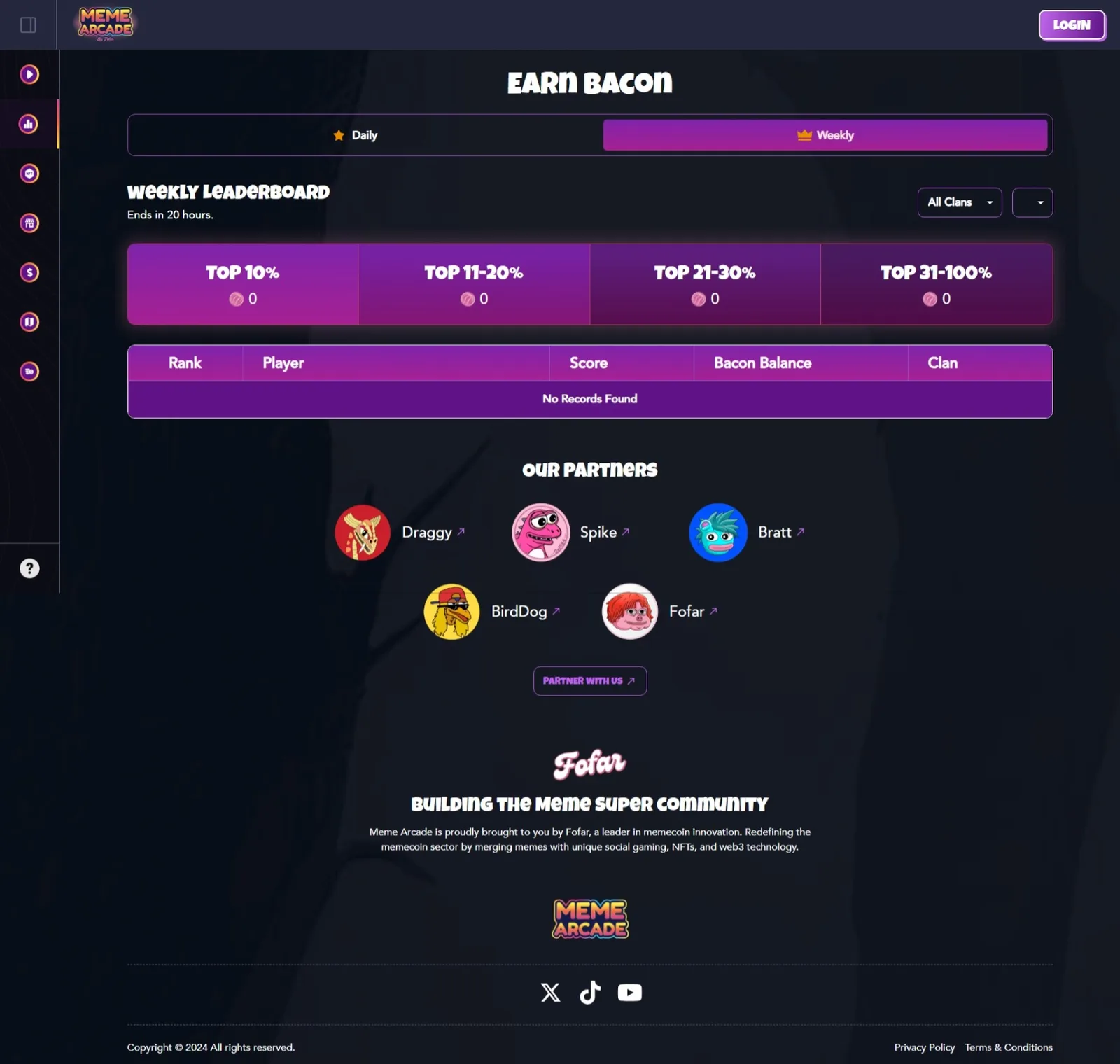 Earn Bacon leaderboard with Daily and Weekly tabs, top-percentile reward tiers and a rank table reading No Records Found